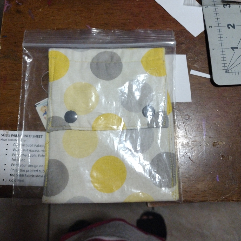 Wide Pouch